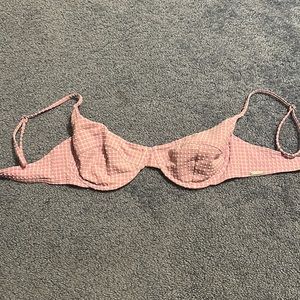 Purple polka dot billabong bikini top